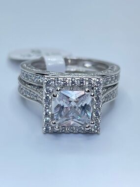 925 Sterling Silver Diamond Wedding‎ Ring Set Sz 5
